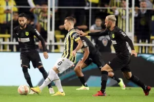 Φενέρ - ΑΕΚ: Δεν... μπόρεσε στο "Şükrü Saracoğlu" (φώτος)