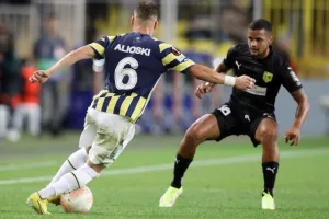 Φενέρ - ΑΕΚ: Δεν... μπόρεσε στο "Şükrü Saracoğlu" (φώτος)