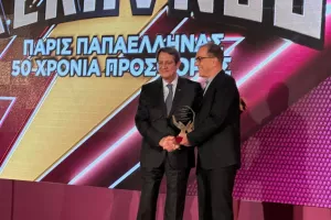 Πάρις Παπαέλληνας: Μια υπέροχη βραδιά για τα 50 χρόνια προσφοράς! (βίντεος/φώτος)