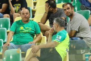(Φωτορεπορτάζ) Ο κόσμος στην "ΑΡΕΝΑ"