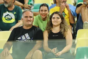 (Φωτορεπορτάζ) Ο κόσμος στην "ΑΡΕΝΑ"