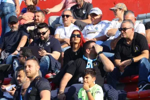(Φωτορεπορτάζ) Ο κόσμος στο Αμμόχωστος-Επιστροφή