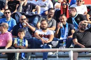 (Φωτορεπορτάζ) Ο κόσμος στο Αμμόχωστος-Επιστροφή