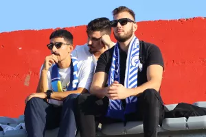 (Φωτορεπορτάζ) Ο κόσμος στο Αμμόχωστος-Επιστροφή