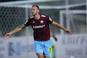 ENΠ - Νέα Σαλαμίνα: "Βυσσινί" τρίποντο με Ρουσιά και Ντα Σίλβα! (φώτος)