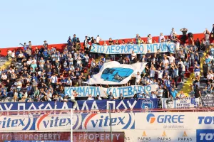(Φωτορεπορτάζ) Ο κόσμος στο Αμμόχωστος-Επιστροφή