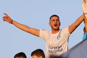 (Φωτορεπορτάζ) Ο κόσμος στο Αμμόχωστος-Επιστροφή