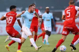 Νέα Σαλαμίνα - Πάφος FC: Ασταμάτητη, 'πέρασε' και από την Λάρνακα! (φώτος)