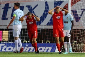 Νέα Σαλαμίνα - Πάφος FC: Ασταμάτητη, 'πέρασε' και από την Λάρνακα! (φώτος)