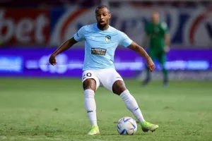Νέα Σαλαμίνα - Πάφος FC: Ασταμάτητη, 'πέρασε' και από την Λάρνακα! (φώτος)
