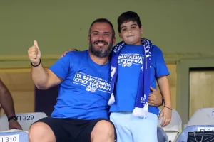 (Φωτορεπορτάζ) Ο κόσμος στο ΠΑΠ