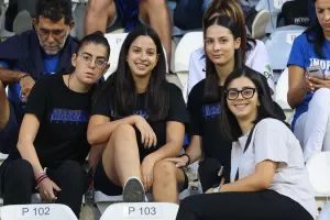 (Φωτορεπορτάζ) Ο κόσμος στο ΠΑΠ