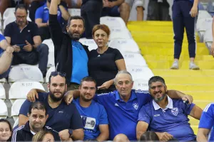 (Φωτορεπορτάζ) Ο κόσμος στο ΠΑΠ