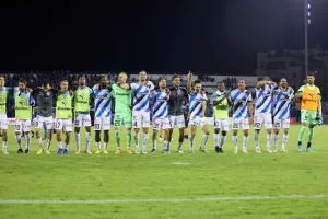 Ανόρθωση - Απόλλωνας: Πίττας... από αέρος και επιστροφή στην κορυφή! (Φώτος)