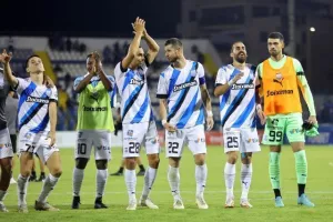 Ανόρθωση - Απόλλωνας: Πίττας... από αέρος και επιστροφή στην κορυφή! (Φώτος)