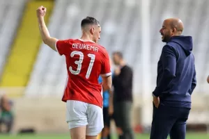 Απόλλων - Άλκμααρ: ΠΡΩΤΗ νίκη με Ρομπέρζ και... μέσα στην πρόκριση! (Φώτος)