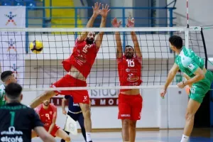 Ανατροπή και... ερυθρόλευκο το Σούπερ Καπ! (Φώτος)