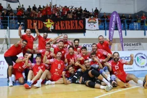 Ανατροπή και... ερυθρόλευκο το Σούπερ Καπ! (Φώτος)