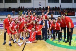 Ανατροπή και... ερυθρόλευκο το Σούπερ Καπ! (Φώτος)