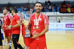 Ανατροπή και... ερυθρόλευκο το Σούπερ Καπ! (Φώτος)