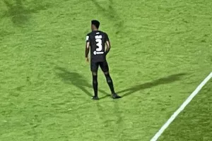 Κίτρινη και... χάνει ΑΕΚ ή Απόλλωνα