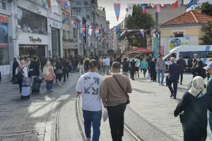 Πολυκοσμία... στο παζάρι! (Φώτος)