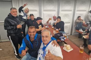 Απολλωνίστες/ Το pre game party στο Άλκμααρ! (Φώτος)