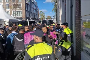 Απολλωνίστες/ Το pre game party στο Άλκμααρ! (Φώτος)