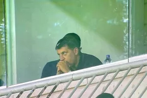Γεύση... ΑΠΟΕΛ ο Μιλόγεβιτς (Φώτος)