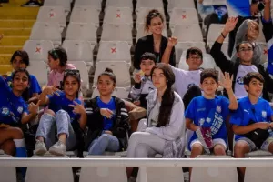 Παιδιά απ' το "Welcome Through Football" στο ΓΣΠ! (Φώτος)