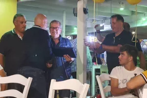 Γιόρτασε... στα μεξικάνικα ο κόουτς! (Φώτος/Βίντεο)
