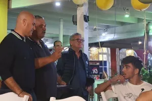 Γιόρτασε... στα μεξικάνικα ο κόουτς! (Φώτος/Βίντεο)