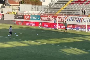 Το ζέσταμα... στο "Αμμόχωστος" (Φώτος)
