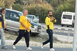 Κίτρινο... το "Στέλιος Κυριακίδης"! (Φώτος)