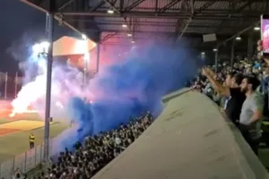 Είσοδος με... "γύρω μου φωτιές" (Βίντεο)