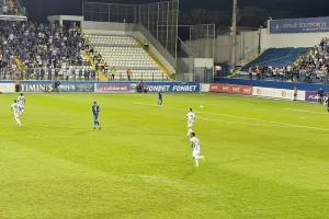 Ανόρθωση - Απόλλωνας: Πίττας... από αέρος και επιστροφή στην κορυφή! (Φώτος)