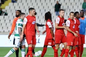 Xωρίς Μάτζεκ αλλά με πίστη/ Διπλό για νέους... ορίζοντες!