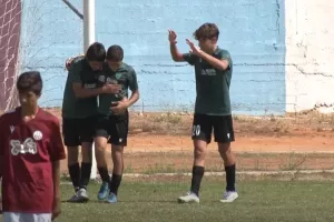 Γκολ και φάσεις στο Παραλίμνι (βίντεο)
