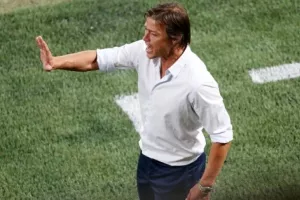 «Ευχαριστώ τον κόσμο της ΑΕΚ για το ζεστό καλωσόρισμα στο σπίτι μας»