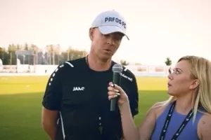 Μπεργκ: "Αν μιλούν για πρωτάθλημα τότε τους αρέσει αυτό που βλέπουν"