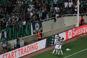 Καρέ-καρέ το ιστορικό γκολ της Ομόνοιας κόντρα στην Γιουνάιτεντ! (φώτος)