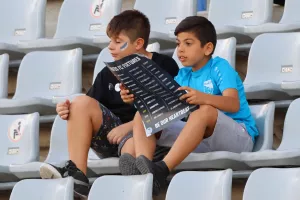 (Φωτορεπορτάζ) Οι φίλαθλοι στο "Στέλιος Κυριακίδης"