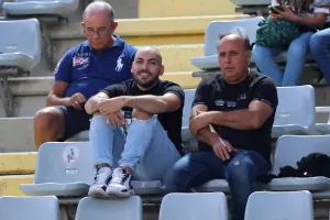 (Φωτορεπορτάζ) Οι φίλαθλοι στο "Στέλιος Κυριακίδης"