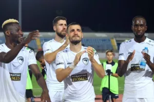 Πάφος FC-ENΠ: Σαββατόβραδο στην κορυφή με τριάρα! (φώτος) 