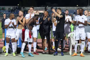 (ΦΩΤΟΣ- ΒΙΝΤΕΟ Kerkida) Στο τέλος… ΑΠΟΘΕΩΣΗ για παίκτες και ΜΠΕΡΓΚ!