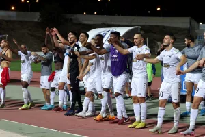 (ΦΩΤΟΣ- ΒΙΝΤΕΟ Kerkida) Στο τέλος… ΑΠΟΘΕΩΣΗ για παίκτες και ΜΠΕΡΓΚ!