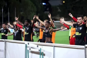 Ακρίτας -Άρης: "Καθάρισε" με τριάρα και… σκαρφάλωσε κορυφή! (Φώτος)