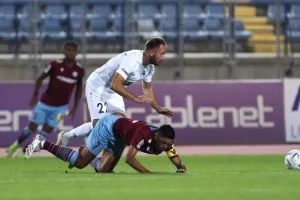 Πάφος FC-ENΠ: Σαββατόβραδο στην κορυφή με τριάρα! (φώτος) 