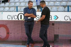Ανόρθωση - Απόλλωνας: Πίττας... από αέρος και επιστροφή στην κορυφή! (Φώτος)