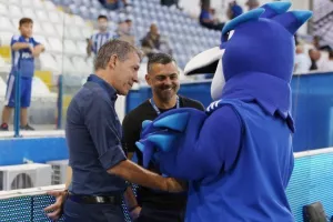 Ανόρθωση - Απόλλωνας: Πίττας... από αέρος και επιστροφή στην κορυφή! (Φώτος)